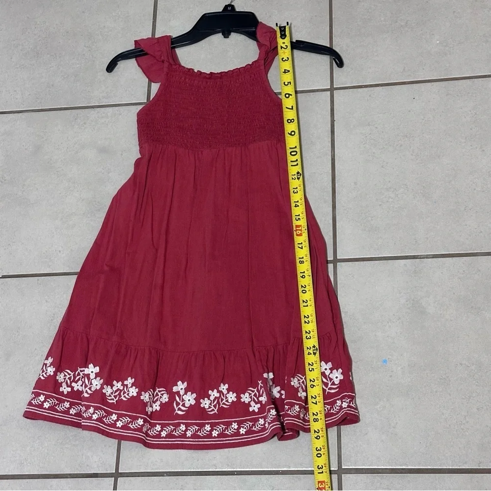 Old Navy Girls Orange Embroidered Summer Dress Size‎ S(6-7).